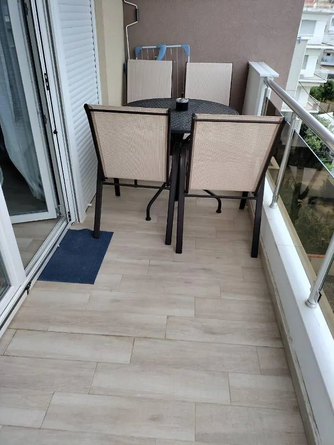 Mago Apartments Nea Kallikrateia