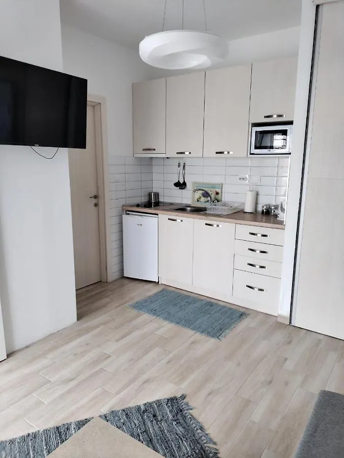Mago Apartments Nea Kallikrateia