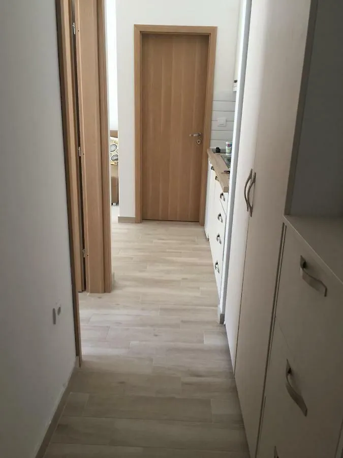 Mago Apartments Nea Kallikrateia